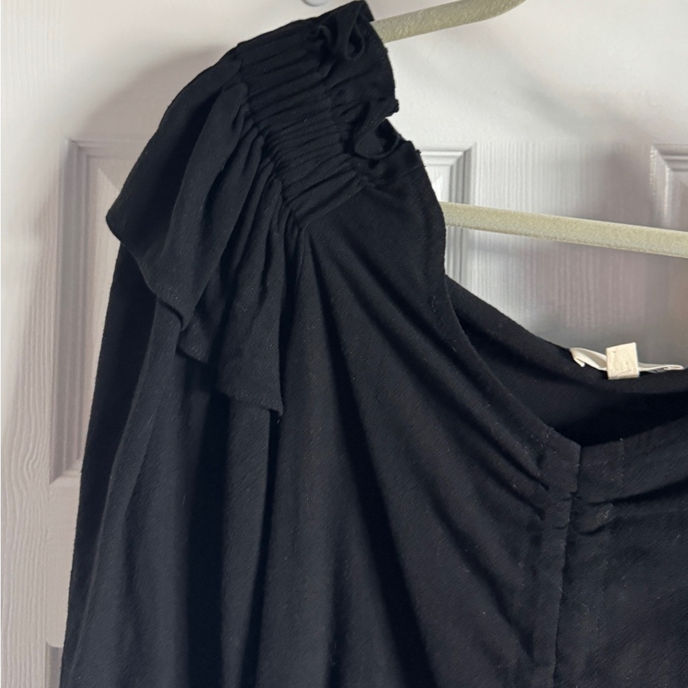 Black long sleeve off the shoulder Entro shirt - Picture 4 of 5